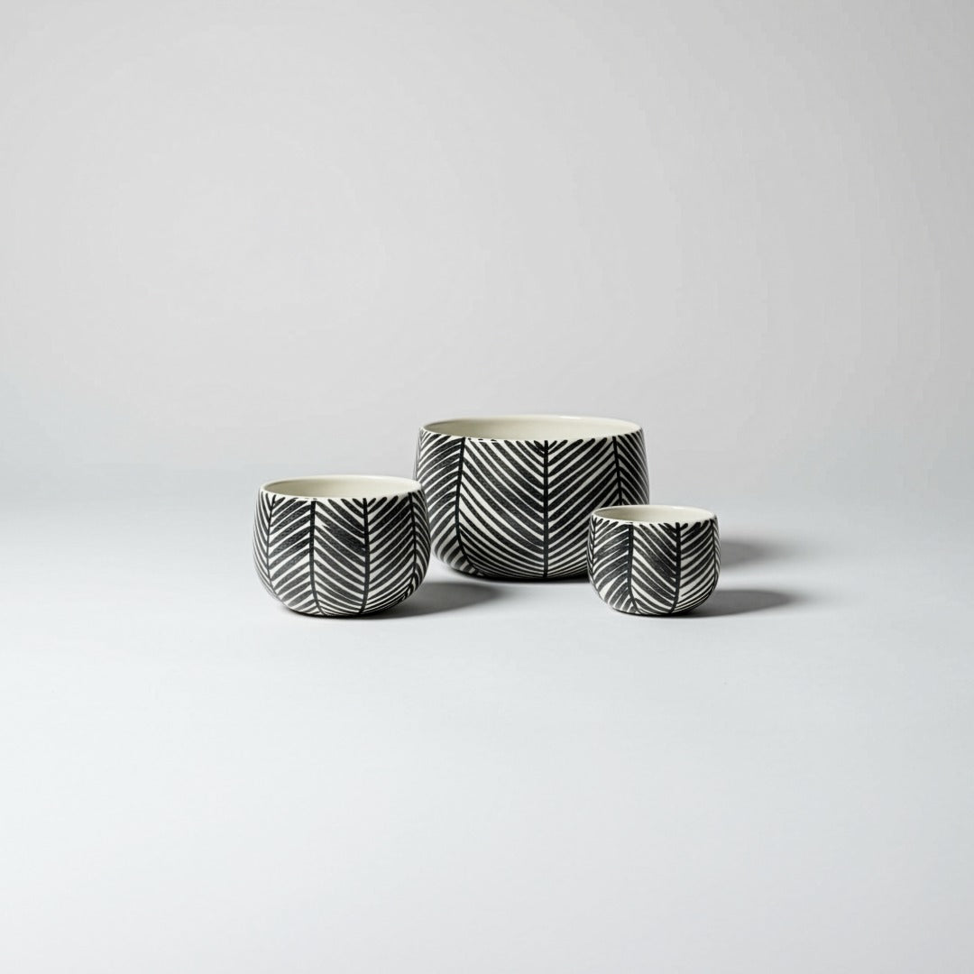 Black & White Ceramic Serving Bowl Set of 3