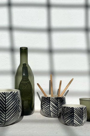 Ceramic Serving Bowl Set – Black & White