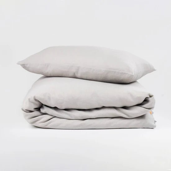 King Linen Duvet Cover Set in Soft Grey – Soft & Sustainable Comfort